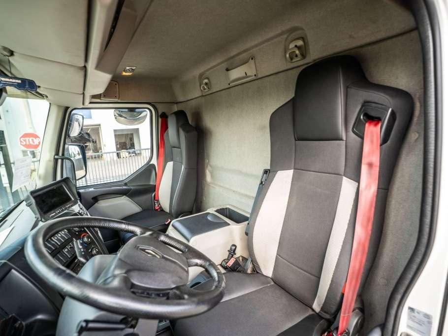 Renault D 19 WIDE 320 DXI DHOLLANDIA 2t Foto 8