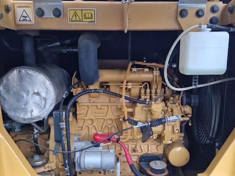 Caterpillar 305.5E2 Foto 12