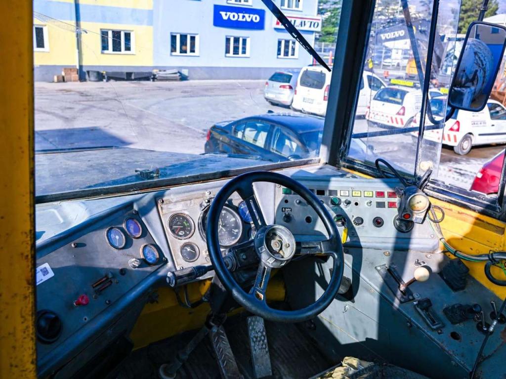 Volvo A25C 6x6 Foto 18