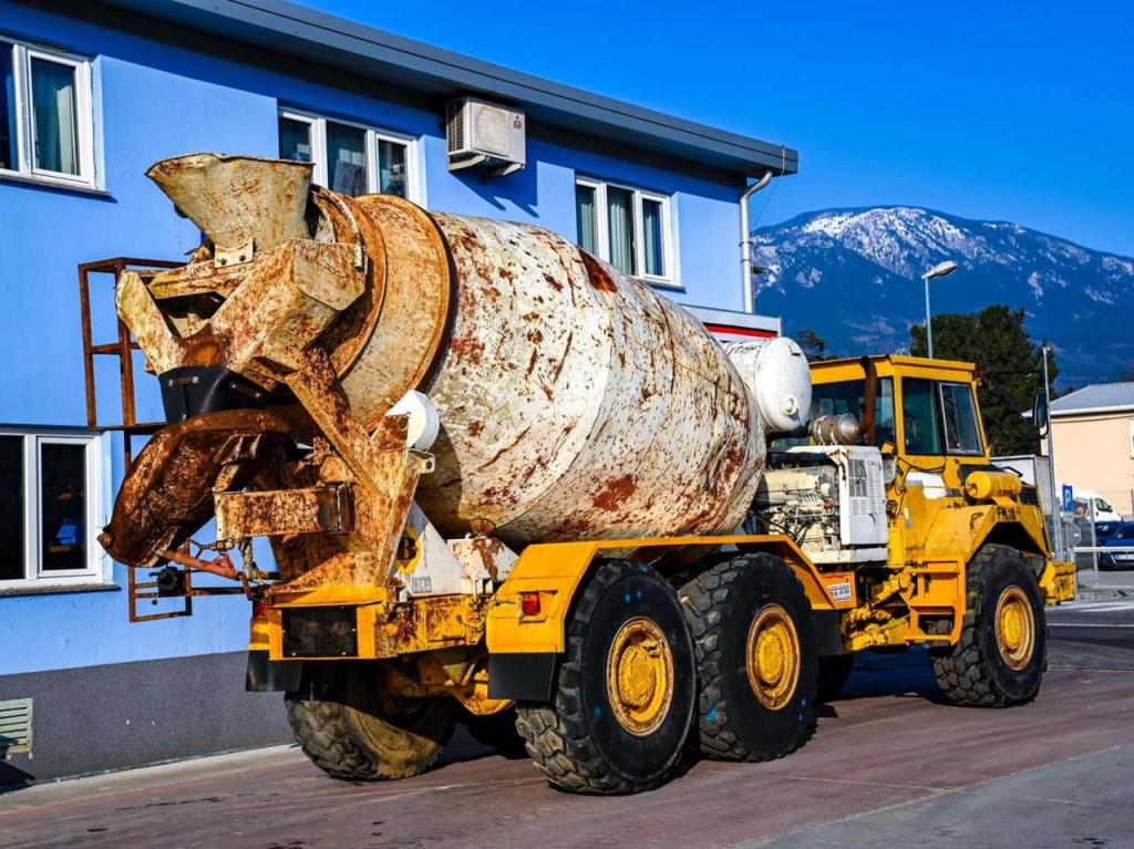 Volvo A25C 6x6 Foto 8