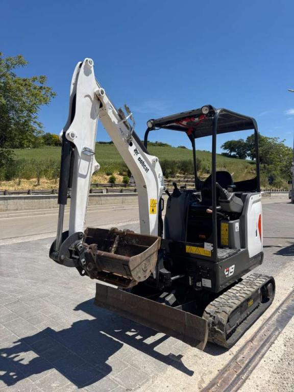 Bobcat E19 Foto 1