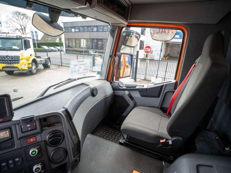 Renault C 430 DXI-6X4+ HIAB 18T/m / 3 EXT Foto 15