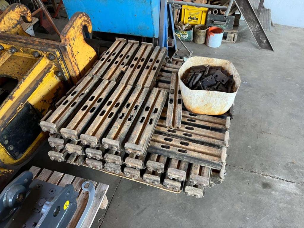 Caterpillar 307C Foto 1