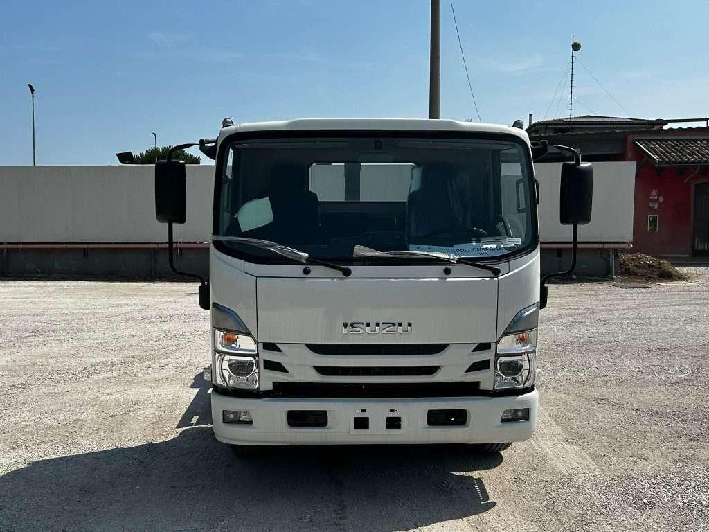 Isuzu P75 NUOVO SCARRABILE Foto 3