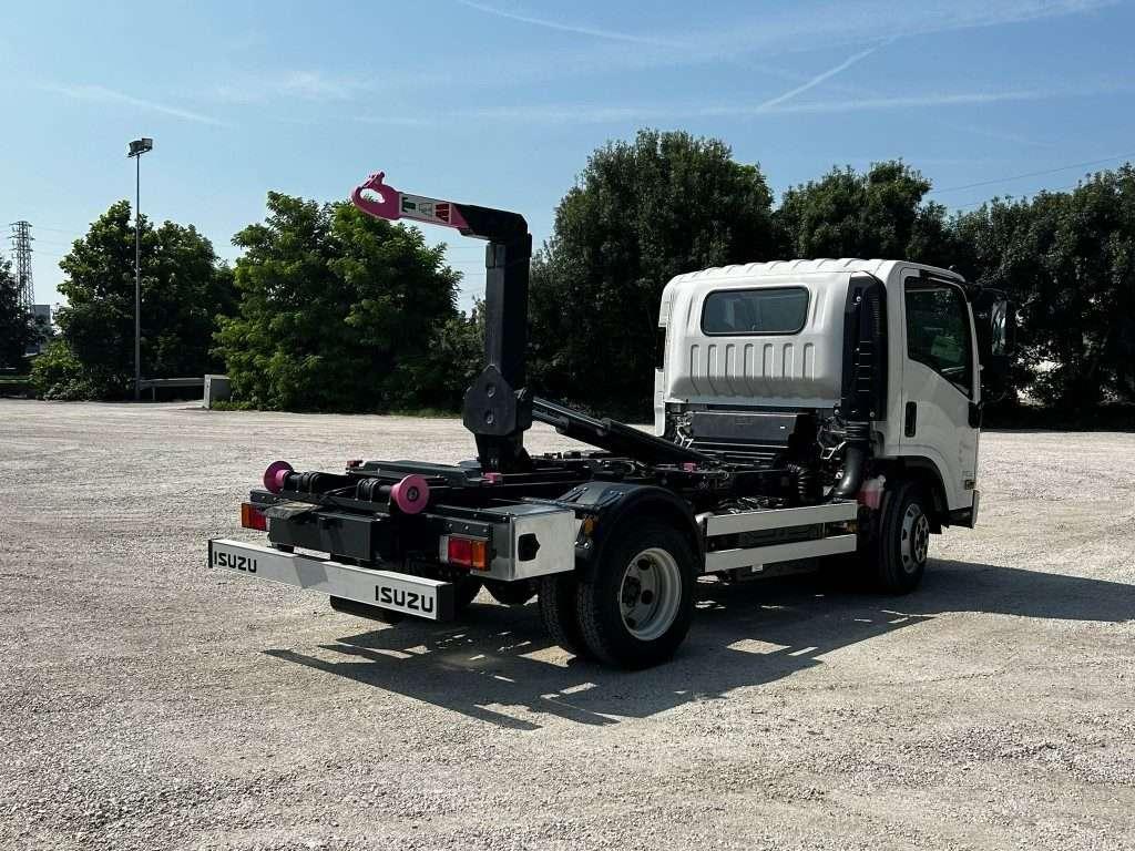 Isuzu P75 NUOVO SCARRABILE Foto 7