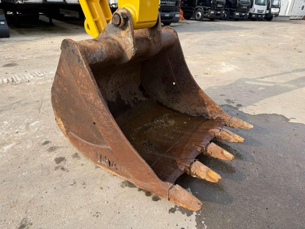 Komatsu PC210 NLC-11 Foto 10