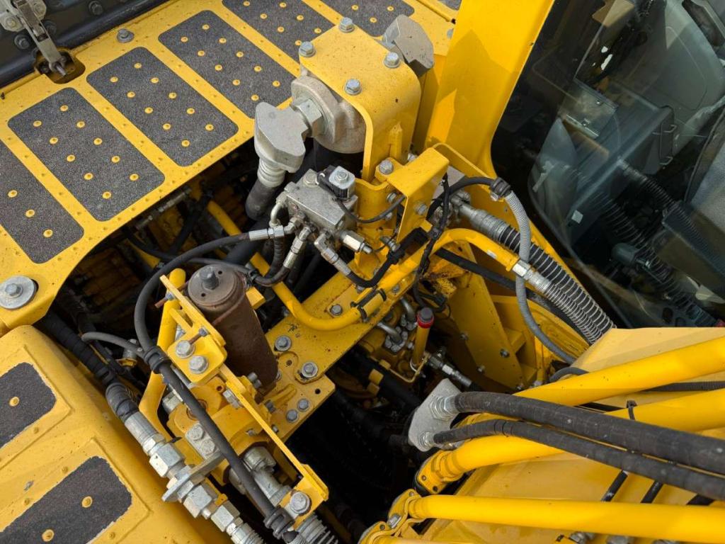 Komatsu PC210 NLC-11 Foto 13