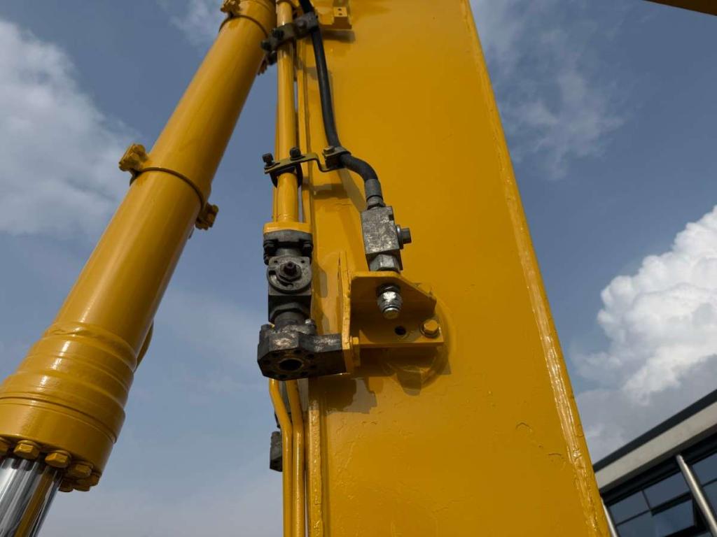 Komatsu PC210 NLC-11 Foto 9