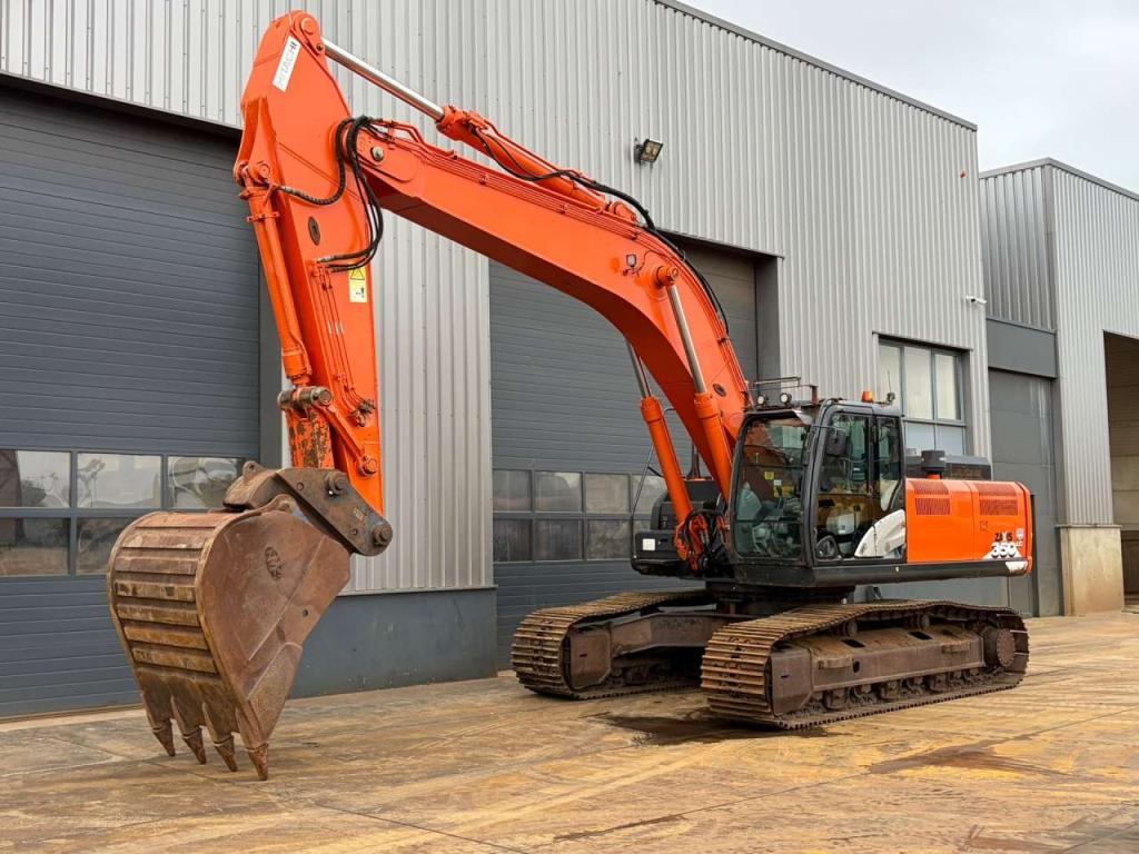 Hitachi ZX350LC-6 Foto 2