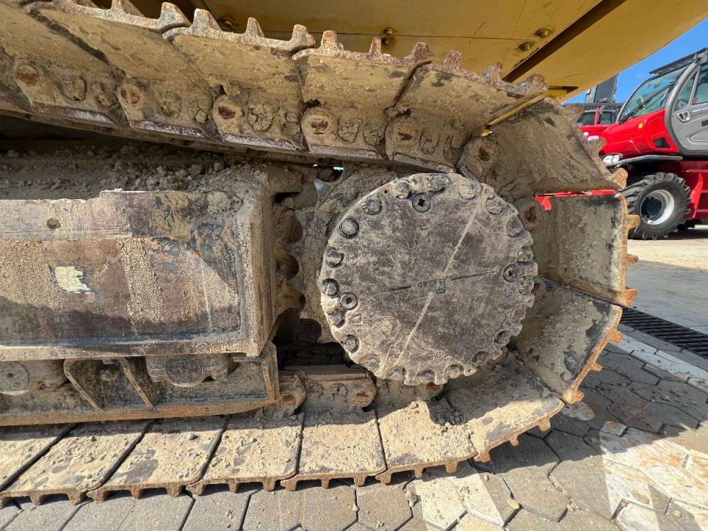 Komatsu PC230NHD-11E0 Foto 17