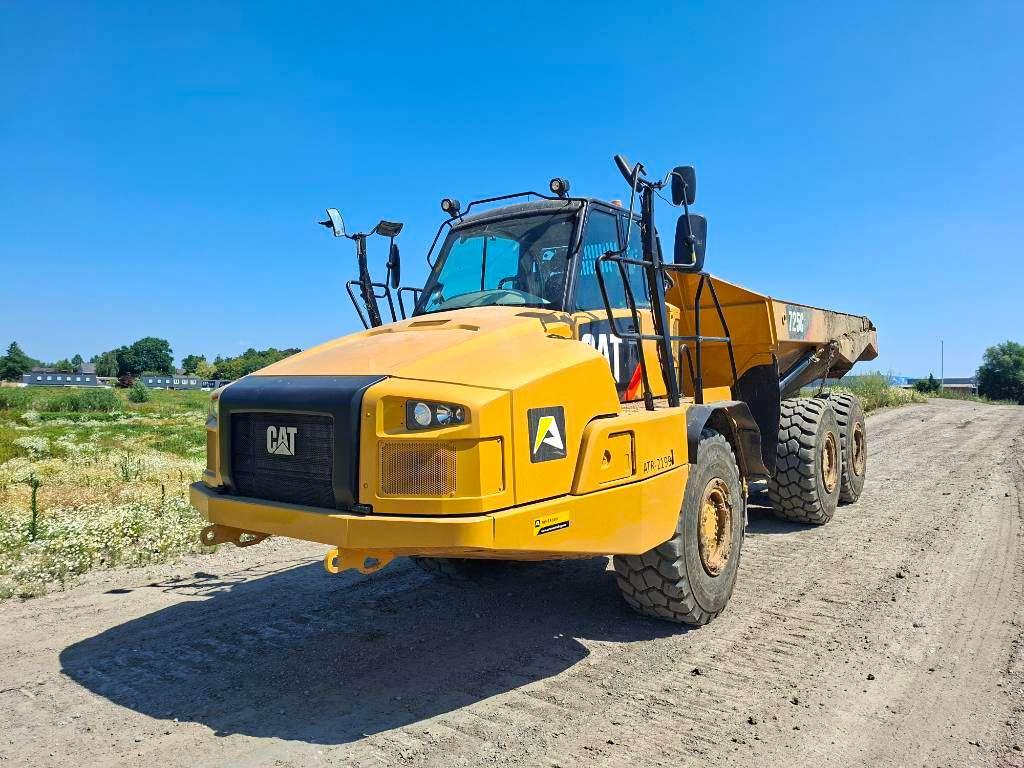 Caterpillar 725C2 Foto 2