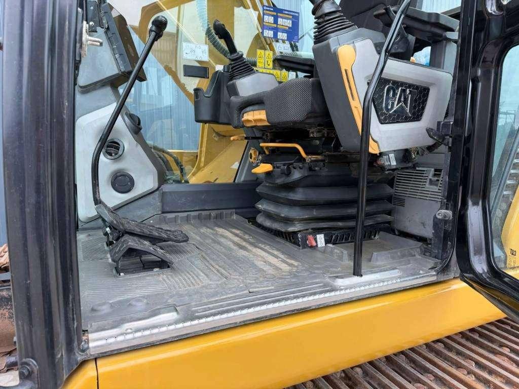 Caterpillar 330 07B Foto 20