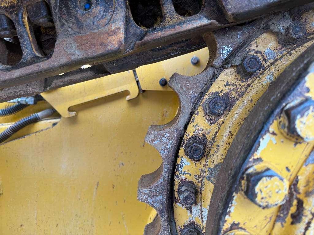 Caterpillar D6N LGP - German Machine / Folding Blade Foto 22