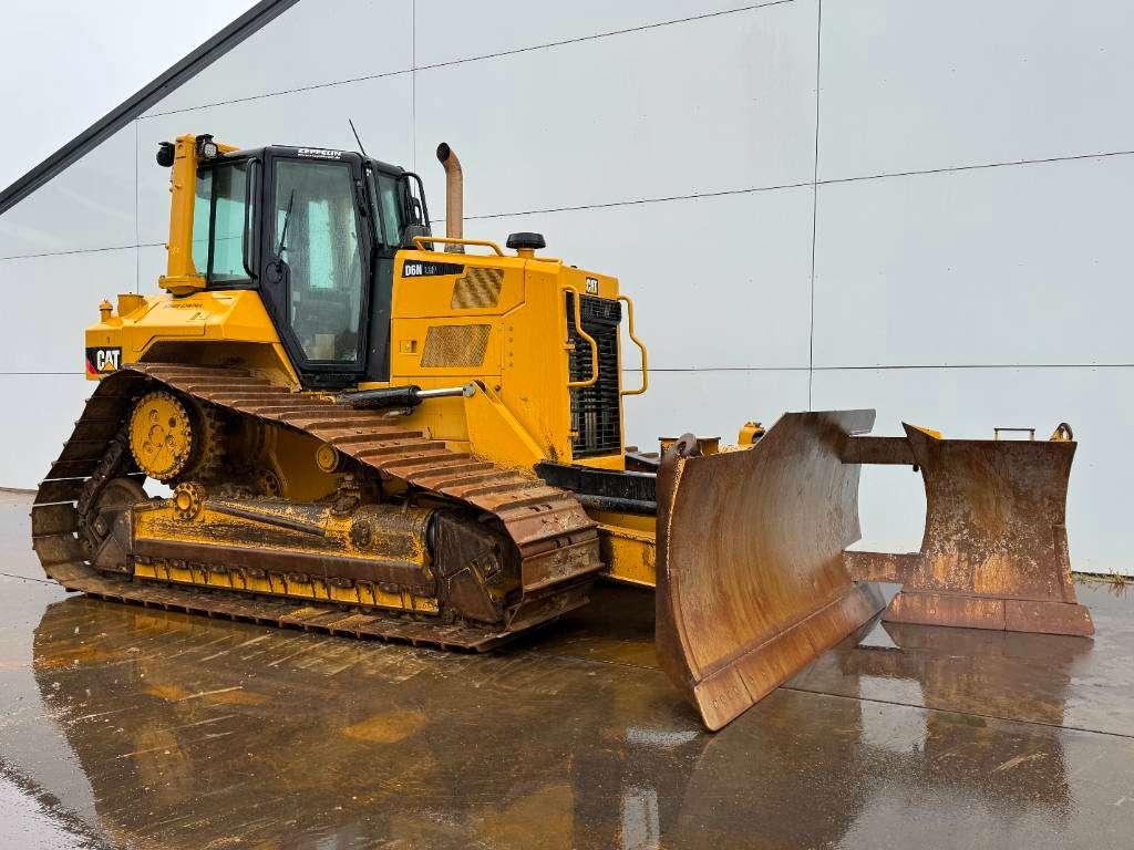 Caterpillar D6N LGP - German Machine / Folding Blade Foto 7