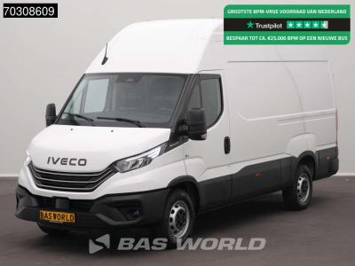 Iveco Daily 35S18 3.0L Automaat L2H3 Extra High 3,5t Trekhaak 180PK LED ACC Navi Airco Camera Parkeersens in vendita da BAS World B.V.