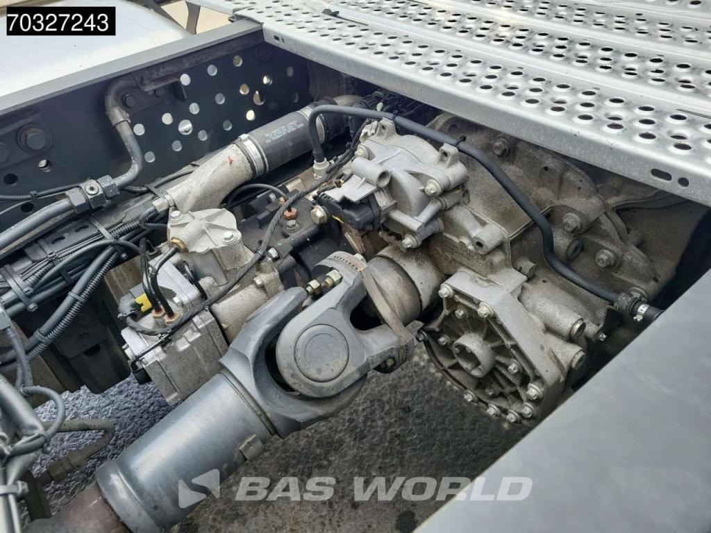 Mercedes-Benz Actros 1842 4X2 StreamSpace Retarder 70% Tyres Foto 15