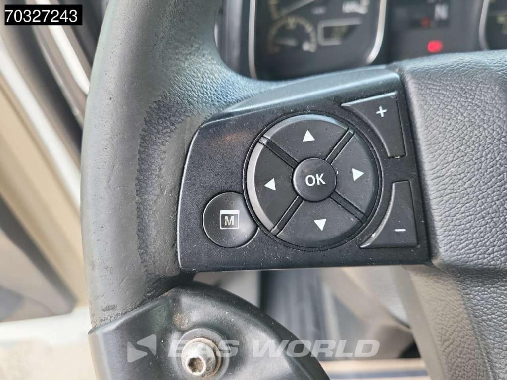 Mercedes-Benz Actros 1842 4X2 StreamSpace Retarder 70% Tyres Foto 22