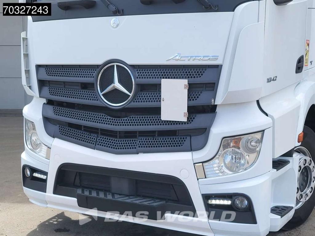 Mercedes-Benz Actros 1842 4X2 StreamSpace Retarder 70% Tyres Foto 6