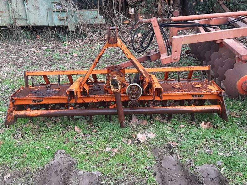 REMAC NE 225 Foto 3