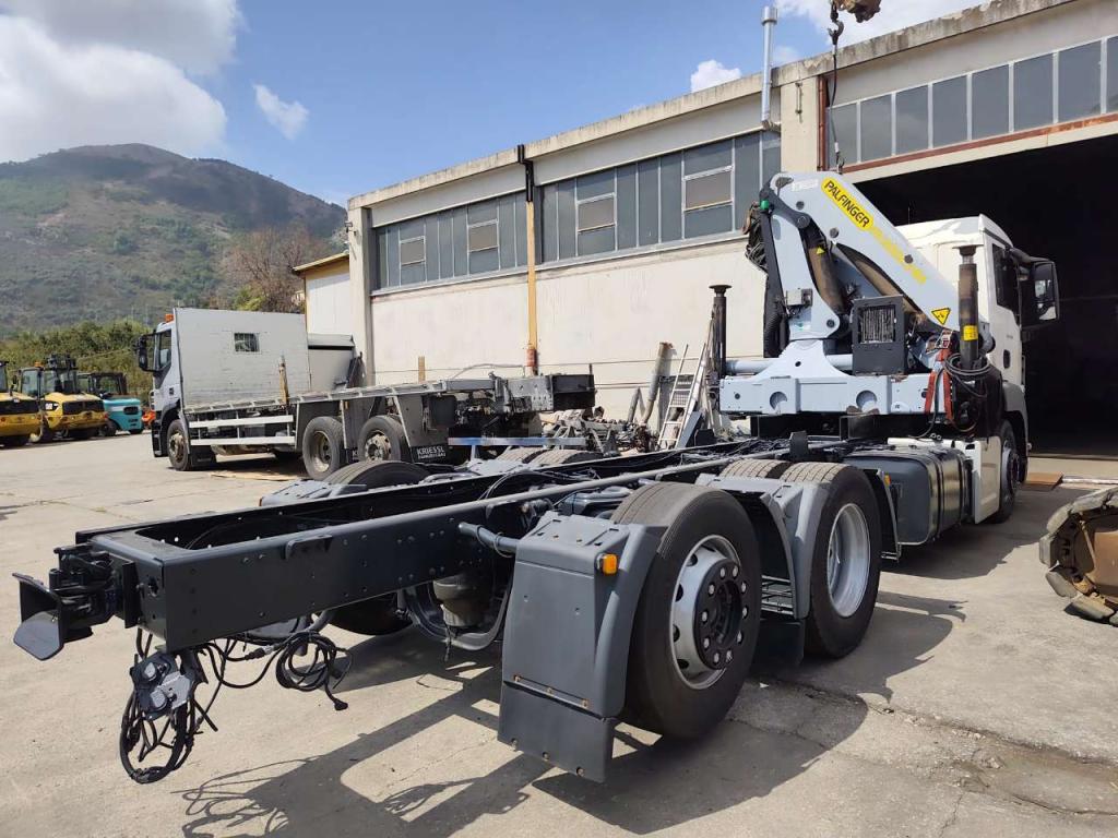 Man TGS 26.360 Foto 10