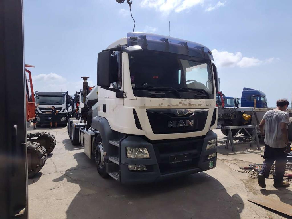 Man TGS 26.360 Foto 17