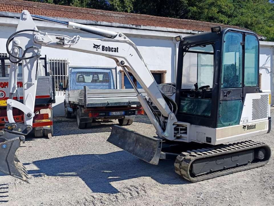 Bobcat 331 Foto 1