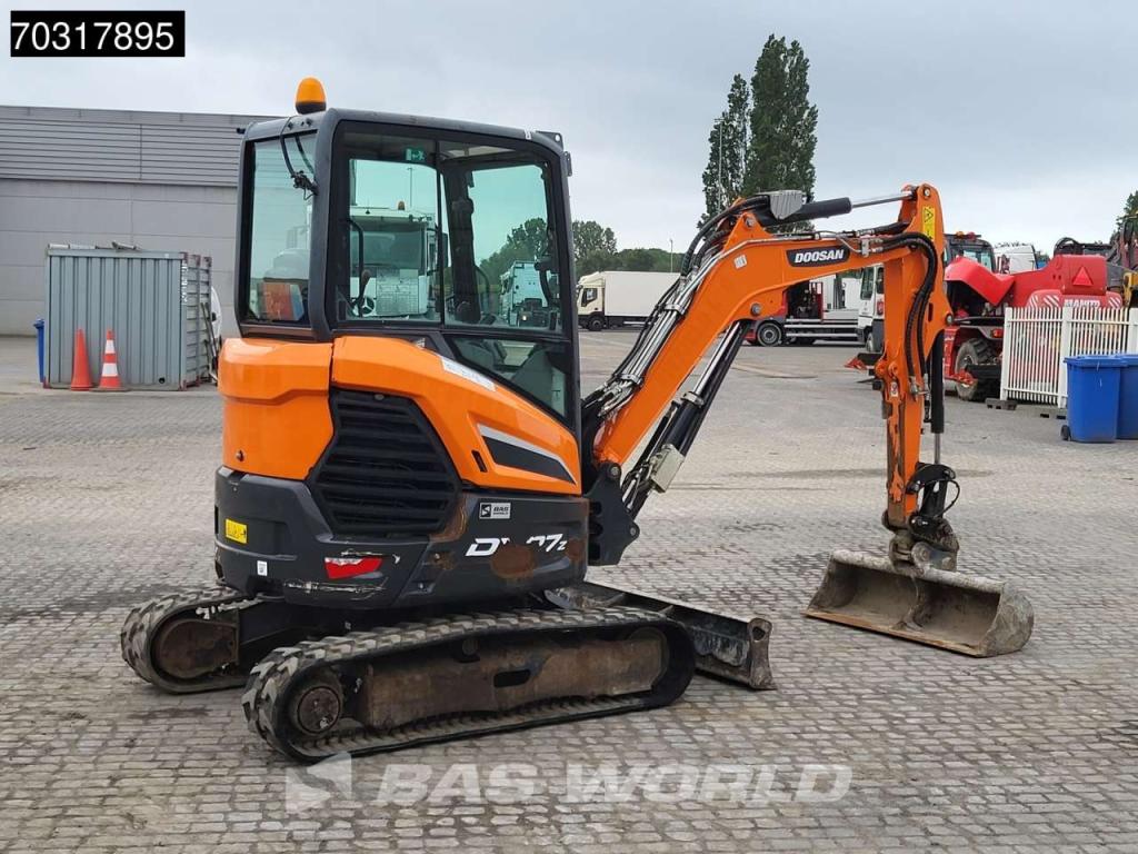 Doosan DX27 Z 3 Buckets Foto 7