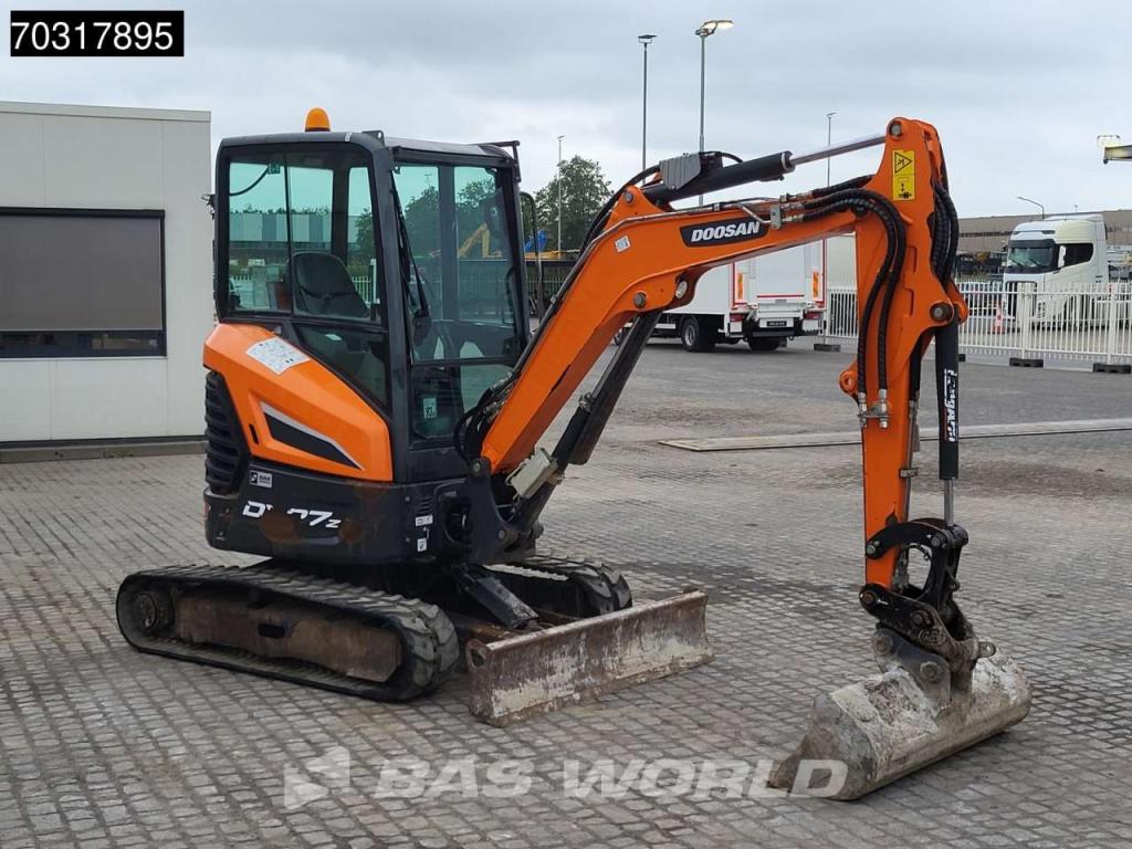 Doosan DX27 Z 3 Buckets Foto 8