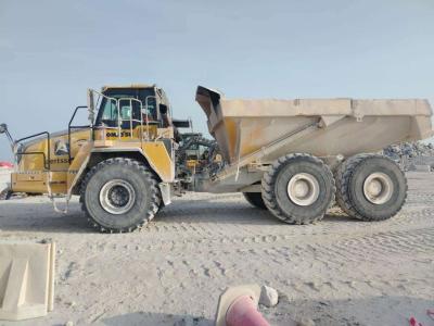 Komatsu HM400-3R (4 pieces available in Abu Dhabi) in vendita da Aertssen Trading
