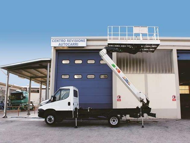 Comet Officine Solar 11 Foto 1