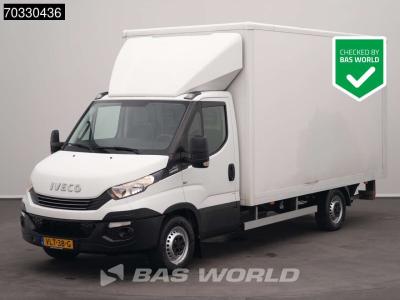 Iveco Daily 35S14 Automaat Laadklep Zijdeur Bakwagen Airco Cruise D'Hollandia Euro6 Meubelbak Koffer Möbe in vendita da BAS World B.V.