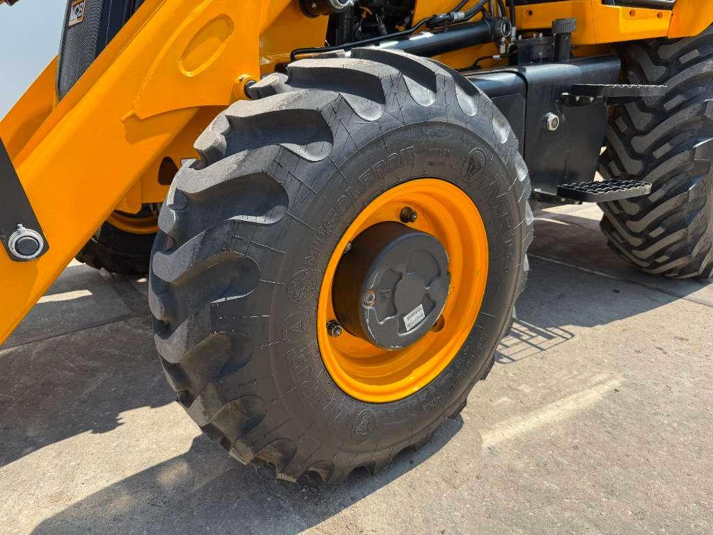 JCB 3DX / 3CX Plus 4WD - New / Unused/ Hammer Lines AC Foto 24