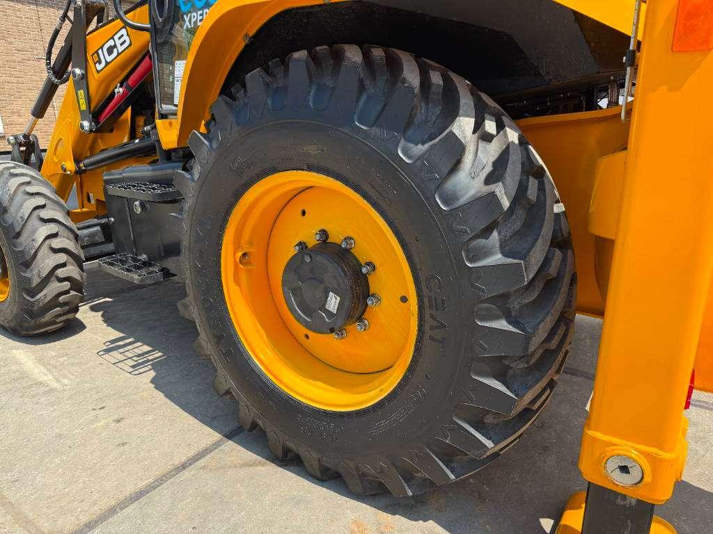 JCB 3DX / 3CX Plus 4WD - New / Unused/ Hammer Lines AC Foto 25