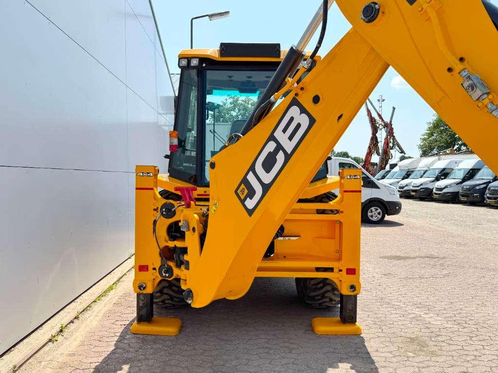 JCB 3DX / 3CX Plus 4WD - New / Unused/ Hammer Lines AC Foto 3