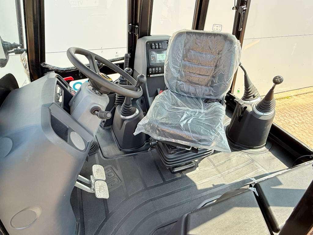 JCB 3DX / 3CX Plus 4WD - New / Unused/ Hammer Lines AC Foto 6