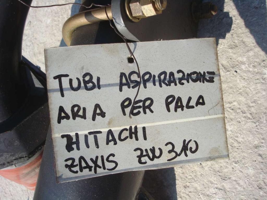 Tubazioni acqua raffreddamento motore per Hitachi ZW310 Foto 4