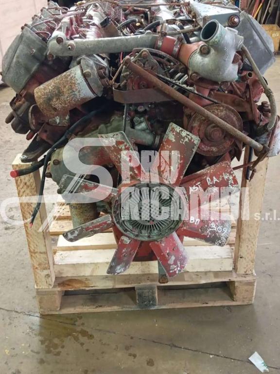 Fiat Iveco Motore a scoppio per Fiat Iveco 8280.02 Foto 4