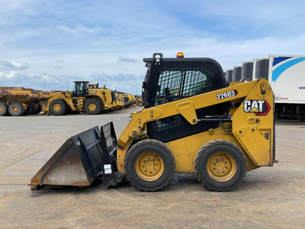 Caterpillar 226D3 Foto 1