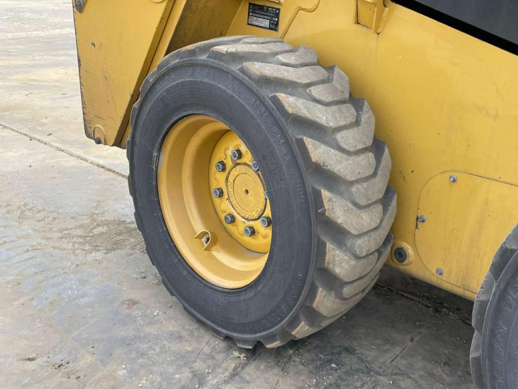 Caterpillar 226D3 Foto 14