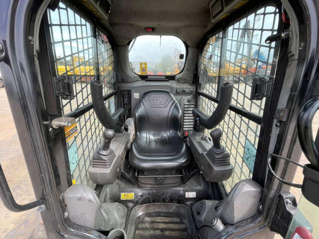 Caterpillar 226D3 Foto 18