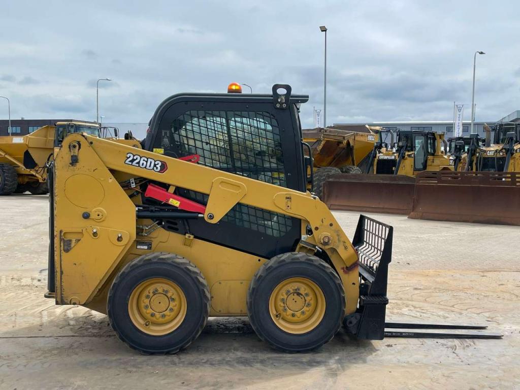 Caterpillar 226D3 Foto 7