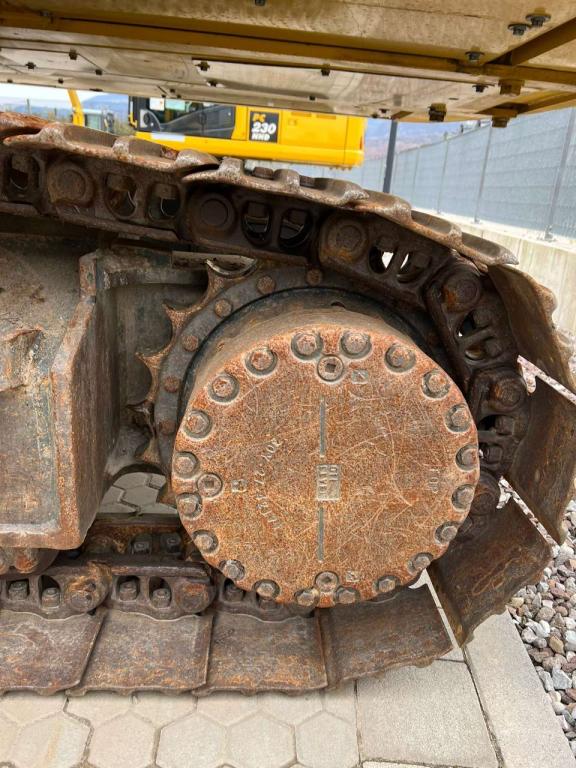 Komatsu PC210NLC-11 Foto 18