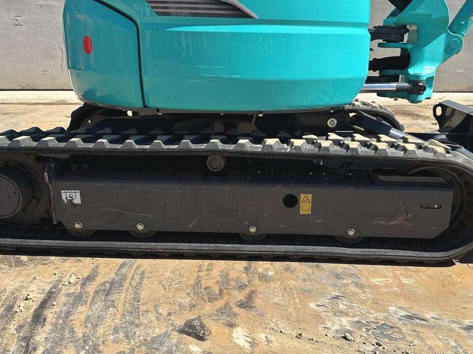 Kobelco SK28SR-6E Foto 4