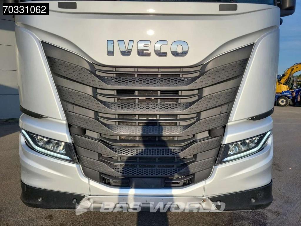 Iveco X-Way 570 6X4 Retarder Standklima ACC Navi Leder Foto 10