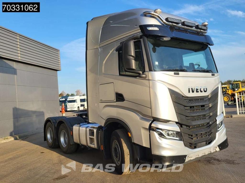 Iveco X-Way 570 6X4 Retarder Standklima ACC Navi Leder Foto 9