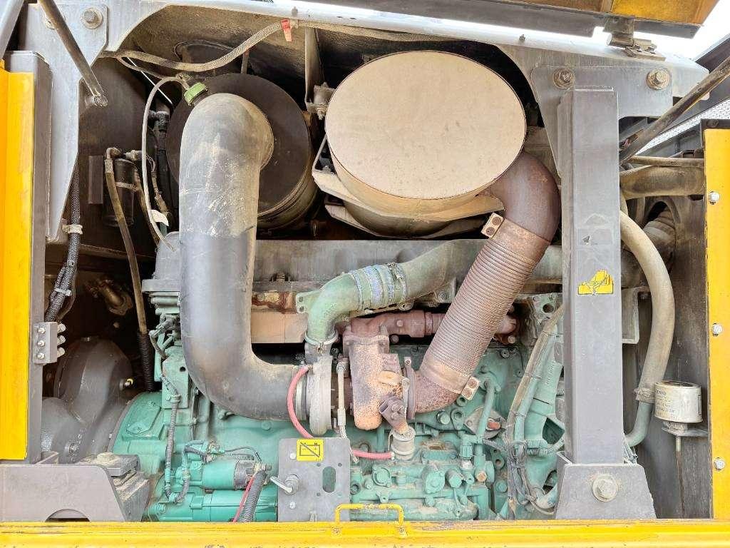 Volvo G970 - 5.5 Meter Blade / EPA Certified Foto 15