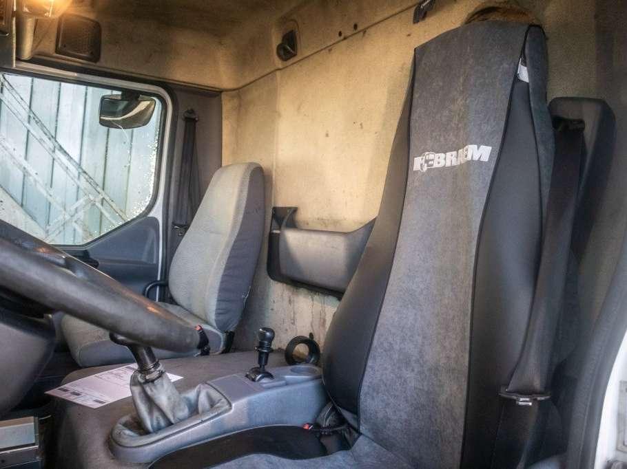 Renault 180 DCI+5500L/3COMP LAMES Foto 10