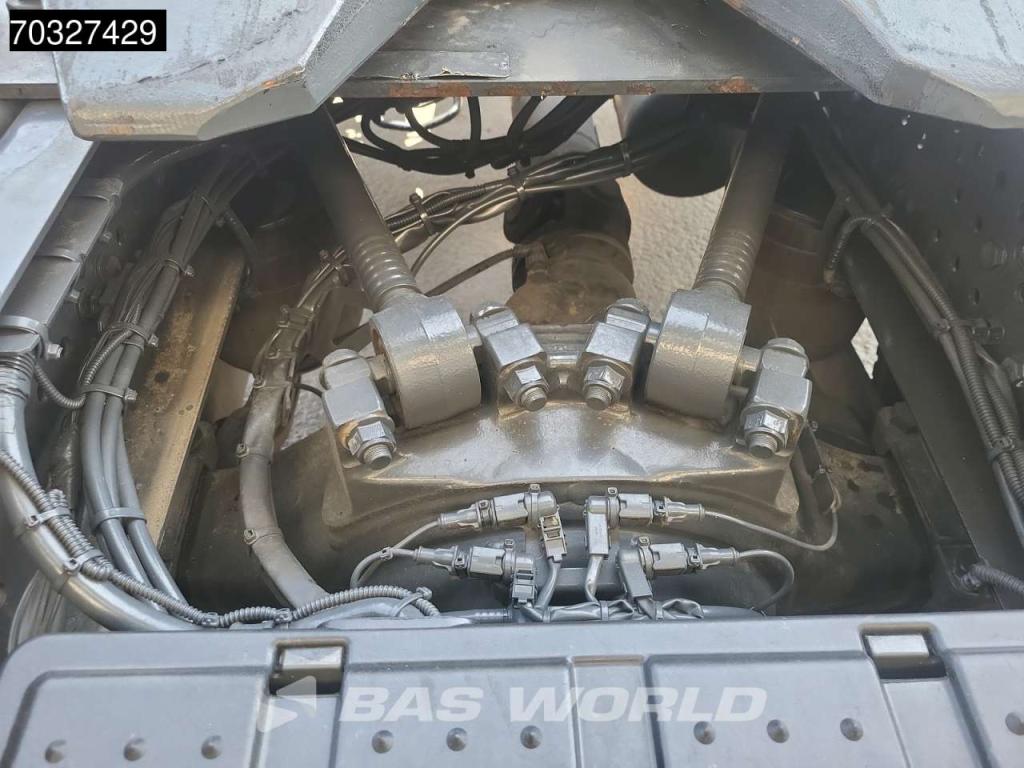 Mercedes-Benz Actros 1851 4X2 BigSpace 2x Tanks Standklima Foto 13