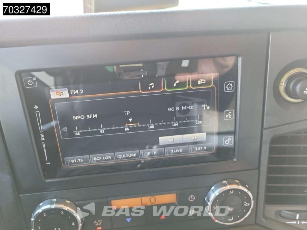 Mercedes-Benz Actros 1851 4X2 BigSpace 2x Tanks Standklima Foto 22