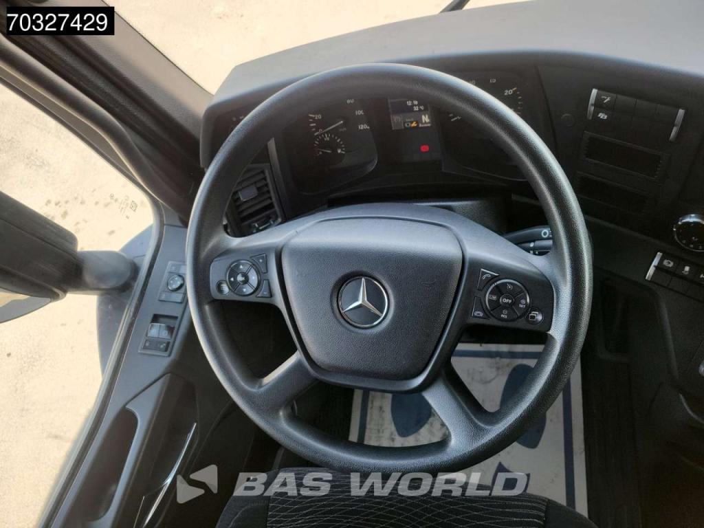 Mercedes-Benz Actros 1851 4X2 BigSpace 2x Tanks Standklima Foto 24